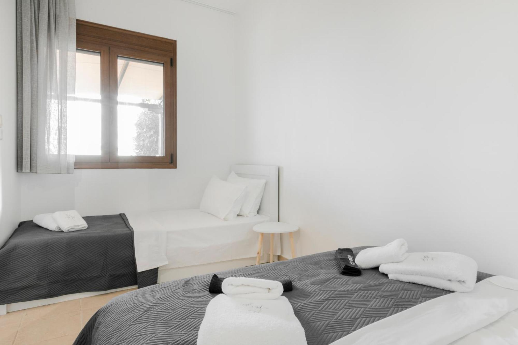 Pine In The Sea Nikiti-Sithonia Apartment Exterior photo